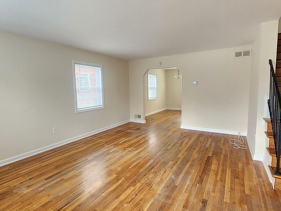 3rd image of 212 W Taylor Run Pkwy