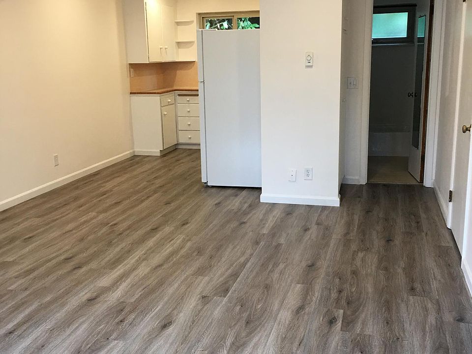 2nd image of 3828 S Edmunds St