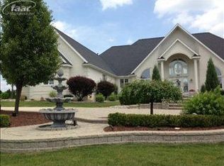 16918 Kings Fairway Ln, Grand Blanc, MI