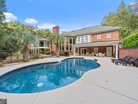 5th image of 125/131 Bentley Dr NW