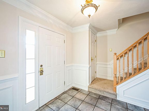3rd image of 61 Grand Teton Dr