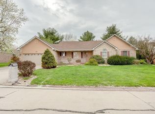 22 Ernst Dr, Glen Carbon, IL