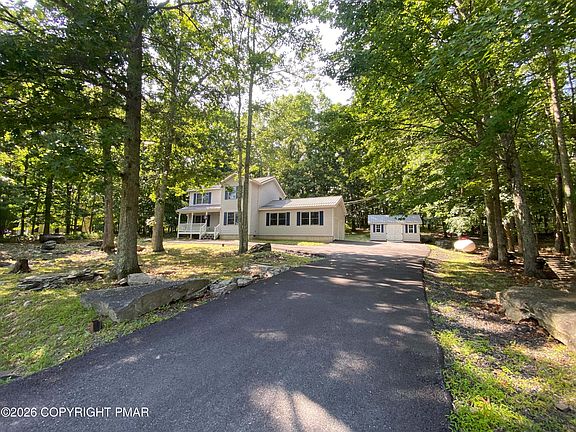 2nd image of 16 Flagstone Ln