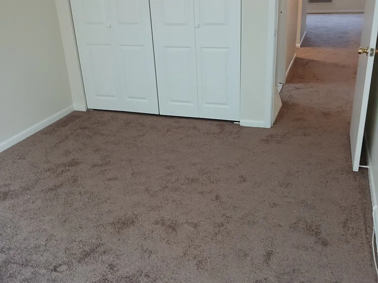 7824 Hasbrook Ave — Photo 3