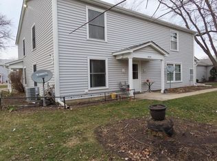 1402 S Glen Cir APT C, Aurora, IL