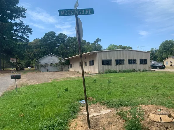 707 Willow St, Carthage, TX 75633