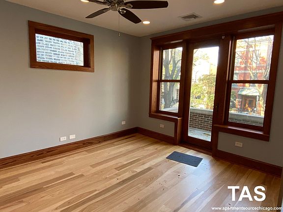 5th image of 1019 W Oakdale Ave #2F