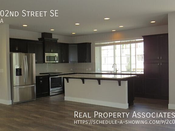 5th image of 320 202nd St SE