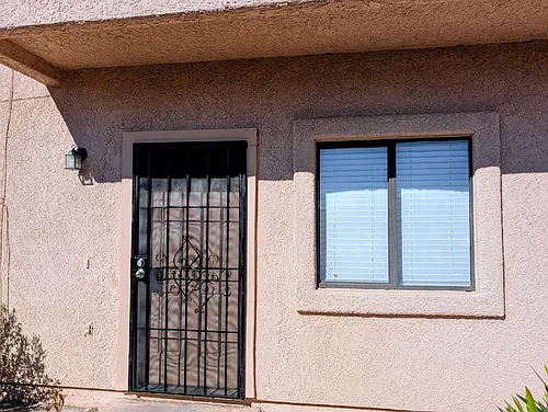224 W Laguna St #1 Photo 1