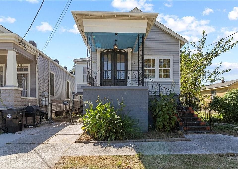 1st image of 2616 Castiglione St