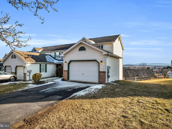 25 Ashburg Dr, Mechanicsburg, PA 17050