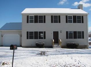 25 Flower St, Springfield, MA 01118