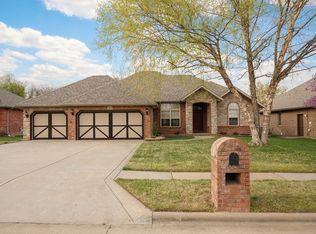 3659 W Broadmoor St, Springfield, MO 65807