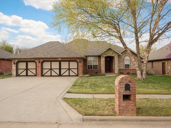 3659 W Broadmoor Street, Springfield, MO 65807