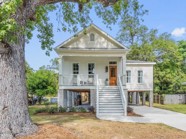 434 Beverly Dr, Biloxi, MS 39530