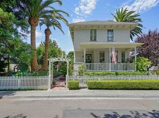 121 Pinole St, Hercules, CA 94547