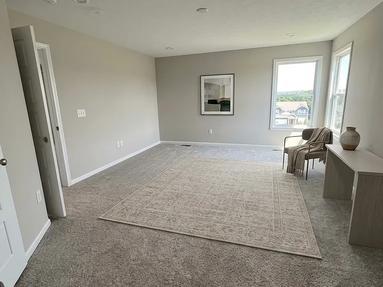 10561 Elderberry Ln — Photo 6
