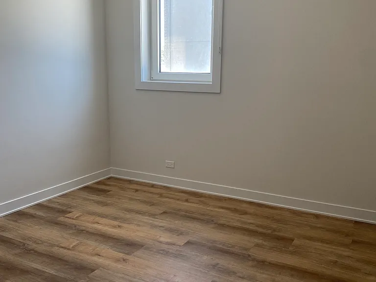 2847 N Clybourn Ave — Photo 5