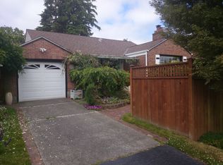 8615 28th Ave NW, Seattle, WA 98117