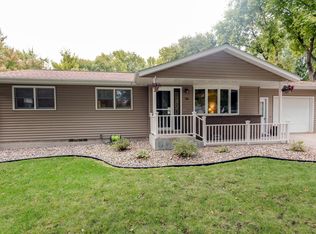 304 Hollywood Ave, New Ulm, MN 56073