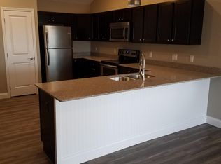 23 E Colony Dr, Waterville, OH 43566