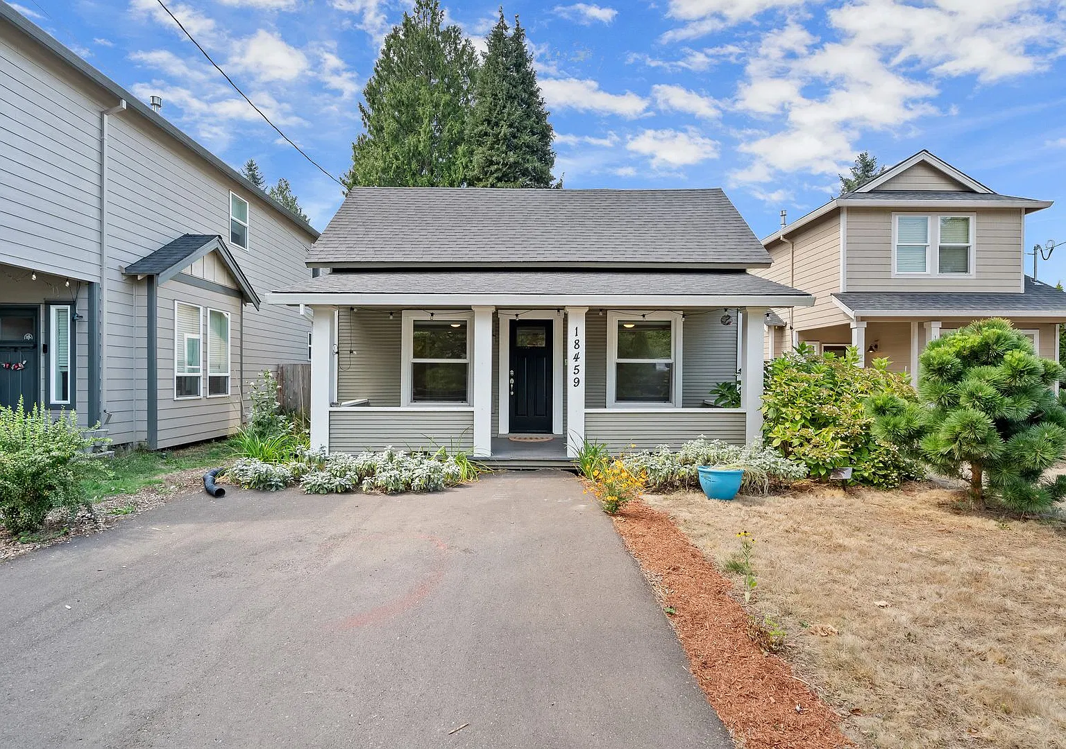 Charming 3 Bedroom/1 Bath Jennings Lodge home — Photo 1