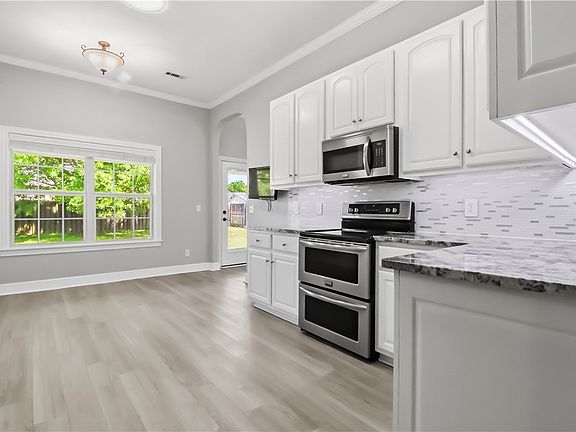 5th image of 536 N Fox Meadows Ln