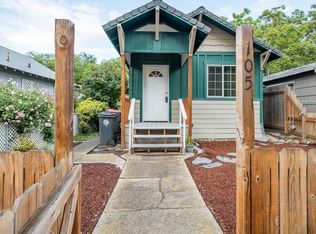 105 Almond St, Medford, OR 97504