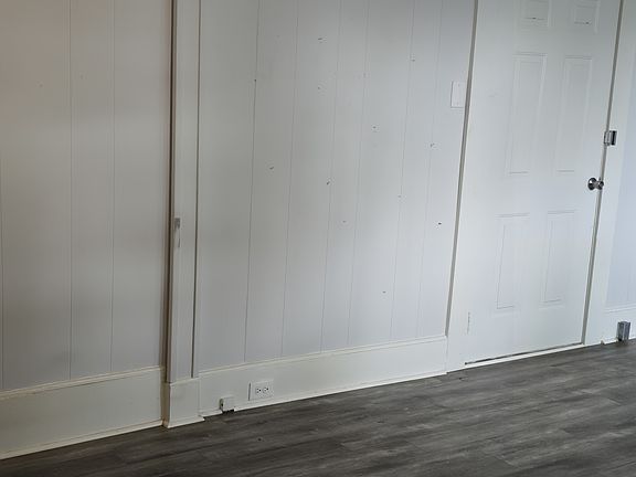 5th image of 130 Hatton St #4