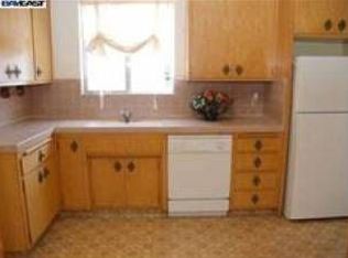 814 Bridge Rd, San Leandro, CA 94577