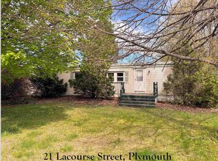 21 Lacourse St, Plymouth, NH 03264