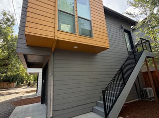 8208 N Chautauqua Blvd UNIT B, Portland, OR 97217