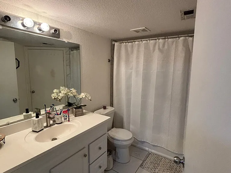 2203 Key West Ct #245 — Photo 2