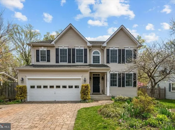 7009 Quander Rd, Alexandria, VA 22307