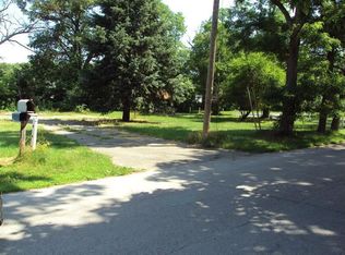 4034 Schneider St, Lake Station, IN 46405