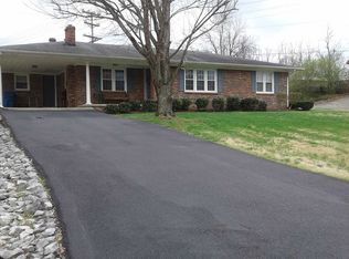 1325 Valley Rd, Benton, KY 42025