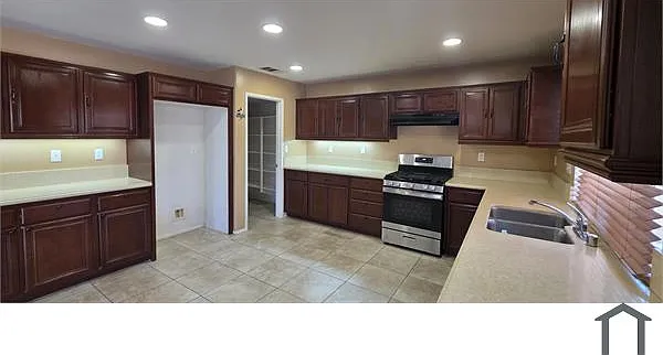 37283 Carrara Dr — Photo 17