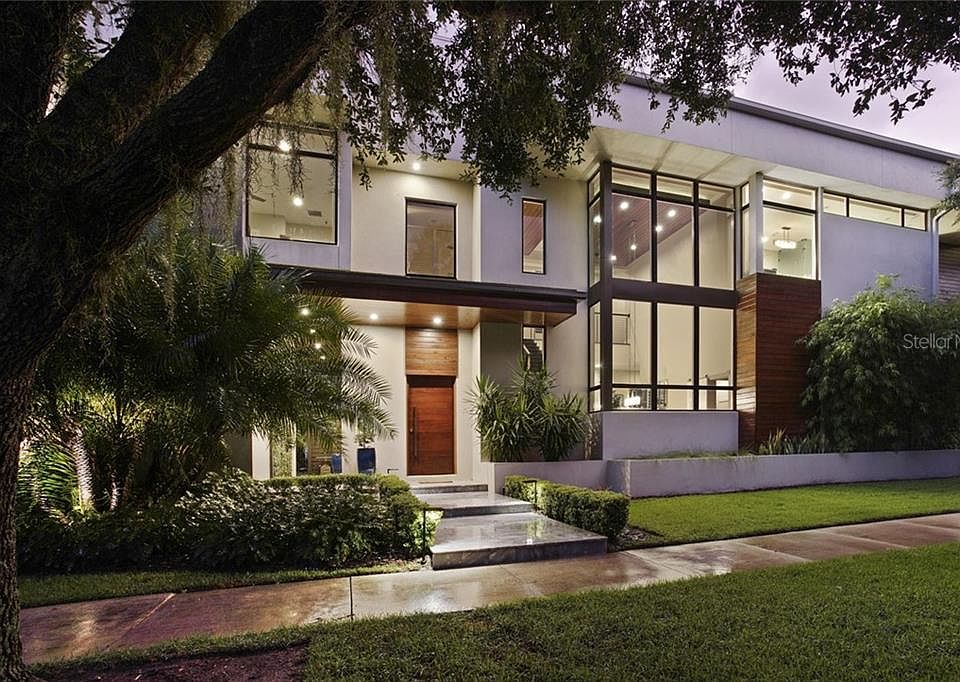 1st image of 10304 Kensington Shore Dr
