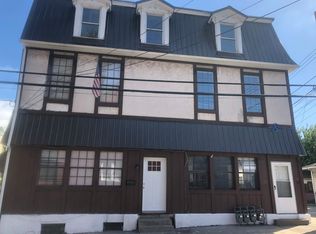 1501 Middle St APT 1, Pittsburgh, PA 15215