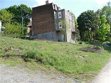 1st image of 262 Plymouth St