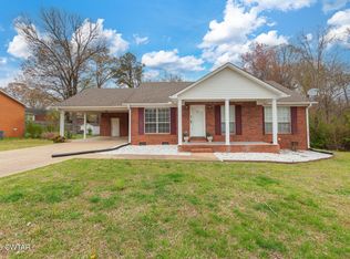81 Parchman Dr, Jackson, TN 38305