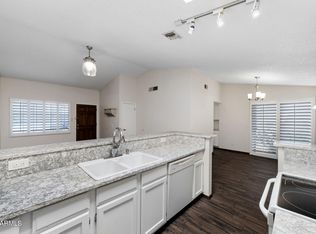 2929 E BROADWAY Road #100, Mesa, AZ 85204