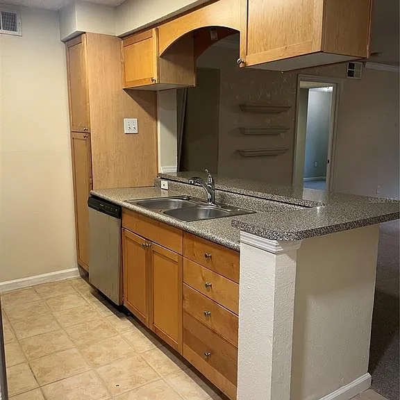 2500 Winding Creek Blvd #E103 — Photo 38