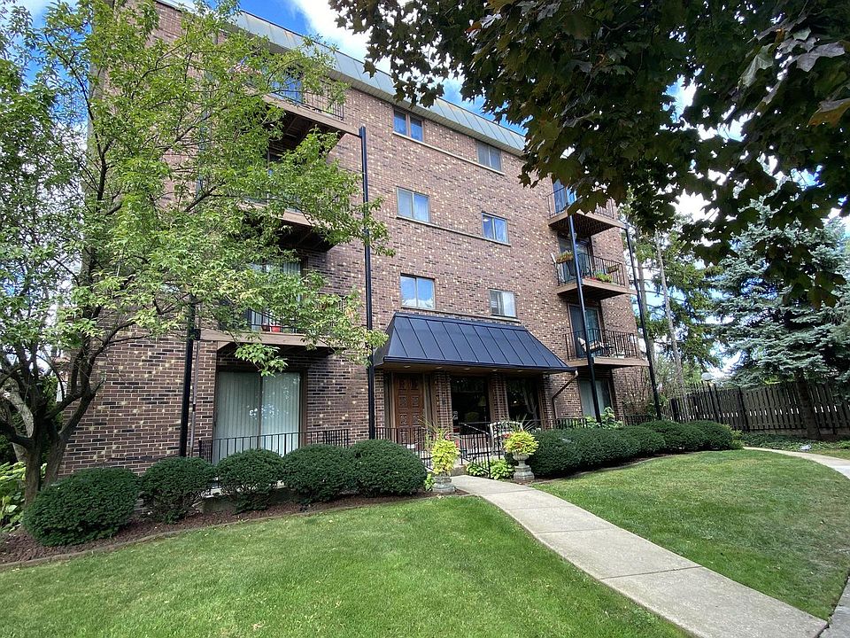 1st image of 2218 N Newland Ave