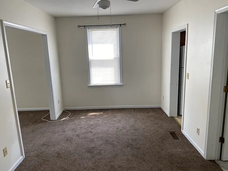 29 S Melcher St #2 — Photo 6