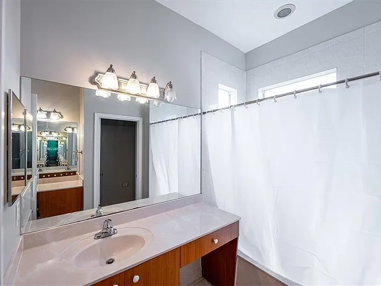 6217 Spring Lake Ter — Photo 17