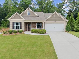 3521 Phoenix Cove Dr, Gainesville, GA 30506