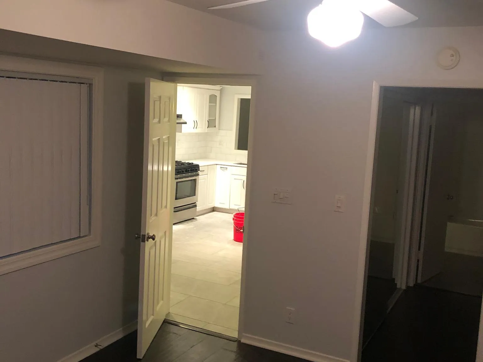 148 Yorktown Ln — Photo 4