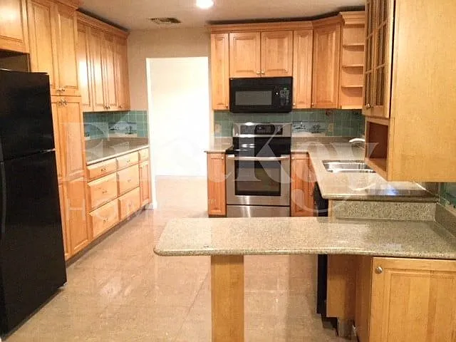 4317 Honeysuckle Ave — Photo 4