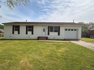 1103 Burroughs Ave, Muscle Shoals, AL 35661